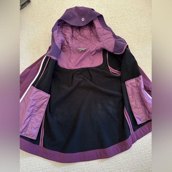 Lululemon Studio Softshell Jacket - Picture 4 of 8